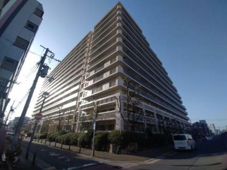 大阪メトロ中央線「深江橋」駅徒歩10分に立地のマンションです！