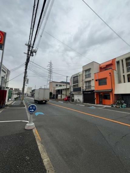 現況写真 前面道路・府道（旧大阪中央環状線）