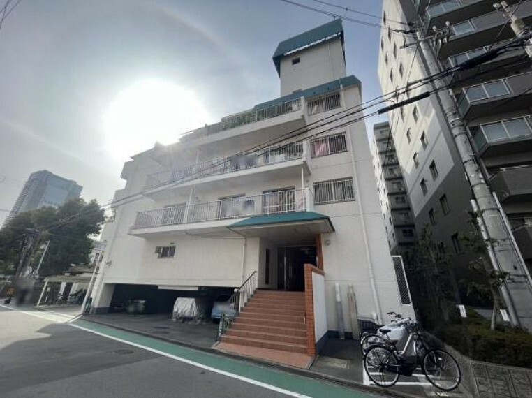 外観・現況 大阪メトロ御堂筋線「中津」駅徒歩6分に立地のマンションです！