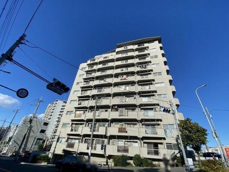 JR東海道本線「東淀川」駅徒歩9分に立地のマンションです！