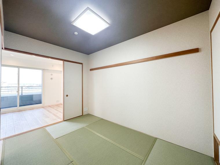 和室 【和室約5.5帖】琉球畳を使用したお部屋