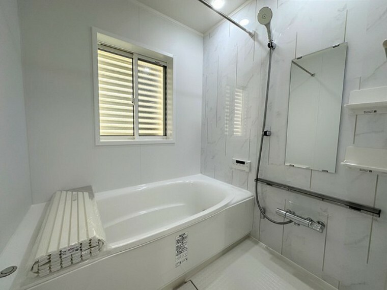 浴室※.施工例（実際とは設備仕様間取りなどが異なる場合がございますのでお近くのモデルルームにご案内致します。）