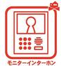 TVモニター付きインターフォン TVモニター付インターフォン 奥様やお子さんのみの在宅も安心。ボタンひとつで通話が可能です。