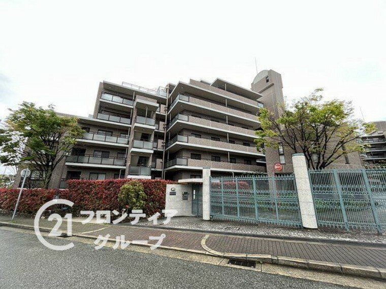 外観写真 7階建てのお部屋は3階部分となります