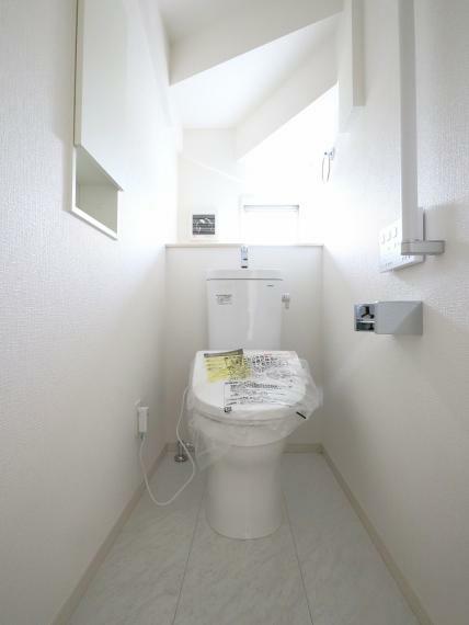 トイレ 【1号棟】温水洗浄機能付き便座（1F、2F）