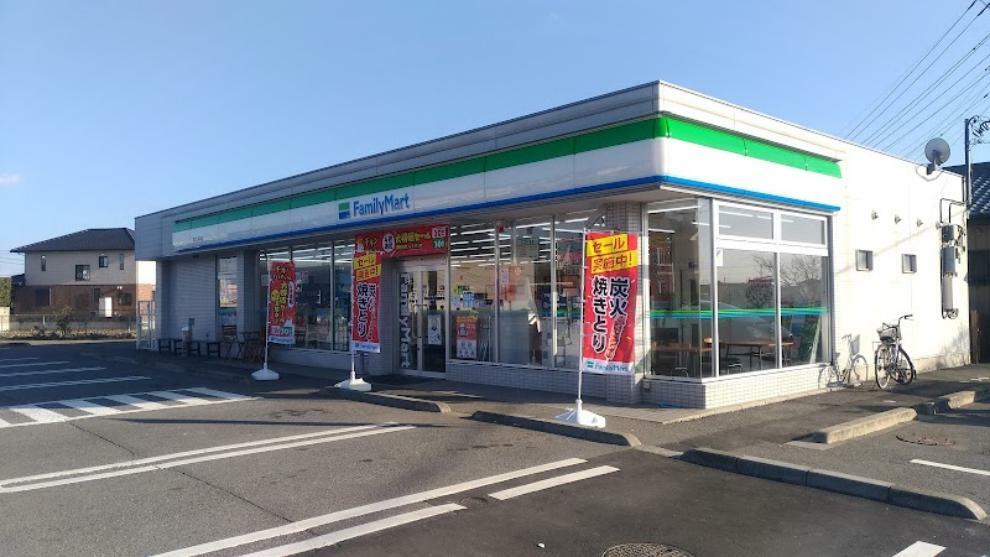 コンビニ 【コンビニエンスストア】ファミリーマート 鷲宮上新井店まで798m