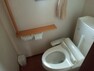 トイレ 【トイレ】清潔感のある白を基調としたトイレ