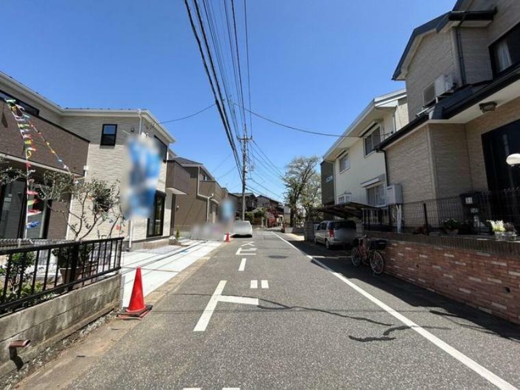 現況写真 前面道路含む現地写真