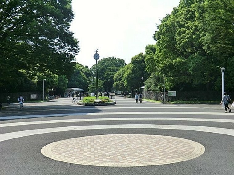 公園 東京都立代々木公園 徒歩28分。