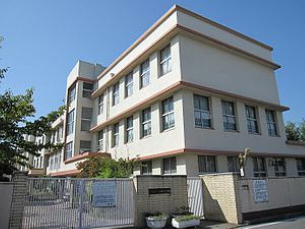 小学校 【小学校】尼崎市立武庫小学校まで302m