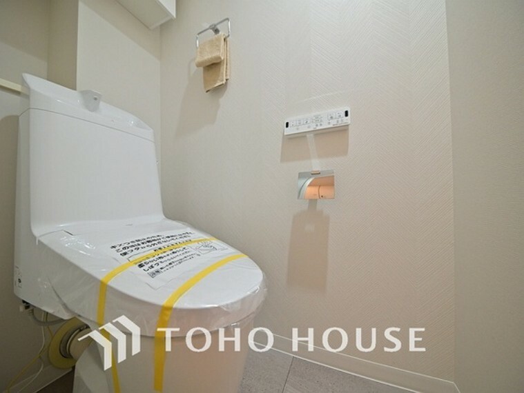 トイレ トイレには快適な温水洗浄便座付