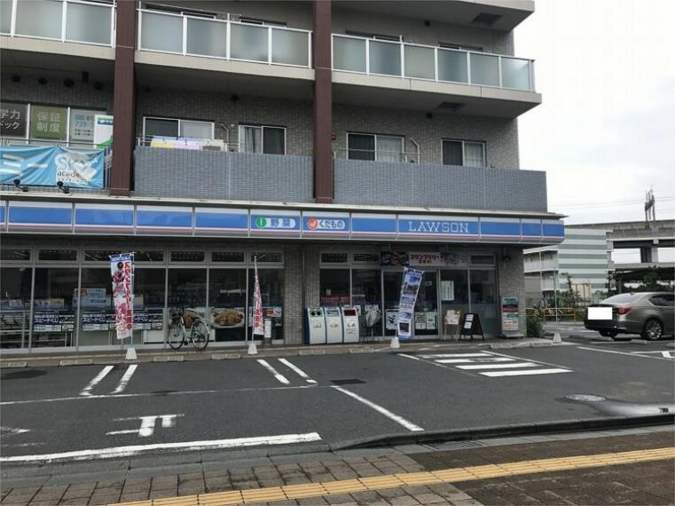 ローソン　北戸田駅西口店