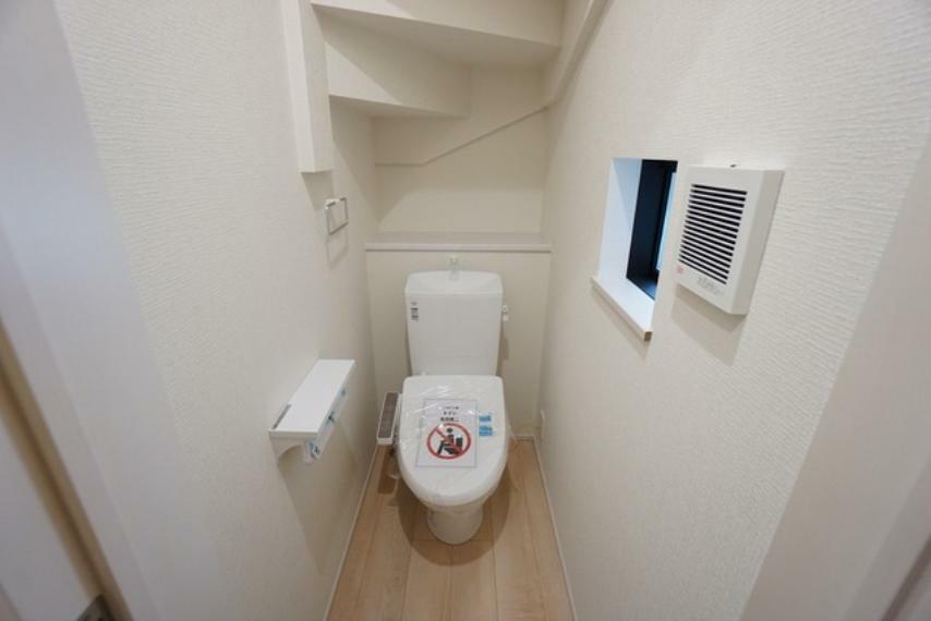 トイレ トイレは1階と2階それぞれに設けられています。