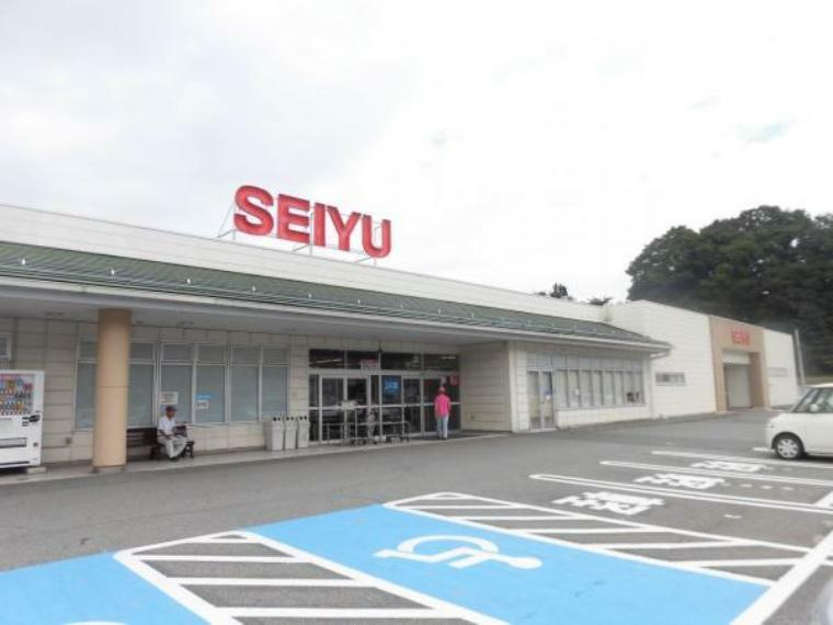 スーパー 【周辺情報・スーパーマーケット】西友望月店様まで2.4km（車4分）。大きな買い物やまとめ買いは近くのスーパーで済ませたいものです。仕事帰りやレジャー帰りでも面倒にならない距離にあるのは嬉しいです