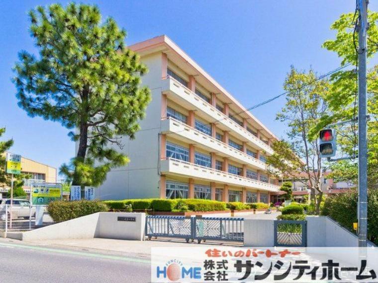 小学校 さいたま市立蓮沼小学校 撮影日（2021-04-26）