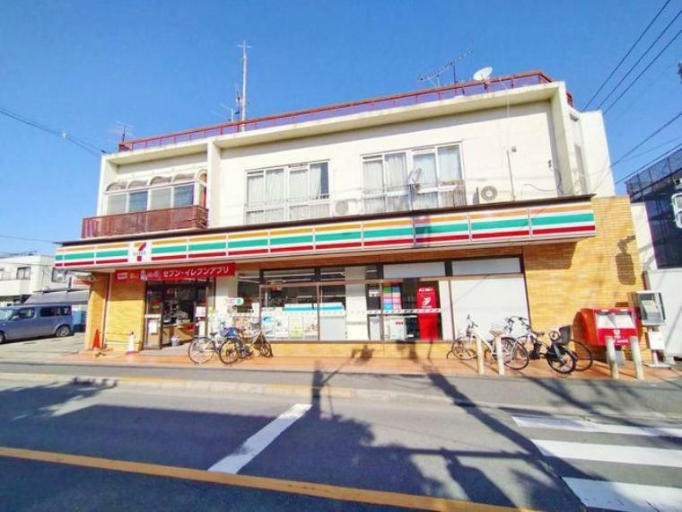 コンビニ セブンイレブン吉祥寺北町5丁目店 徒歩8分。