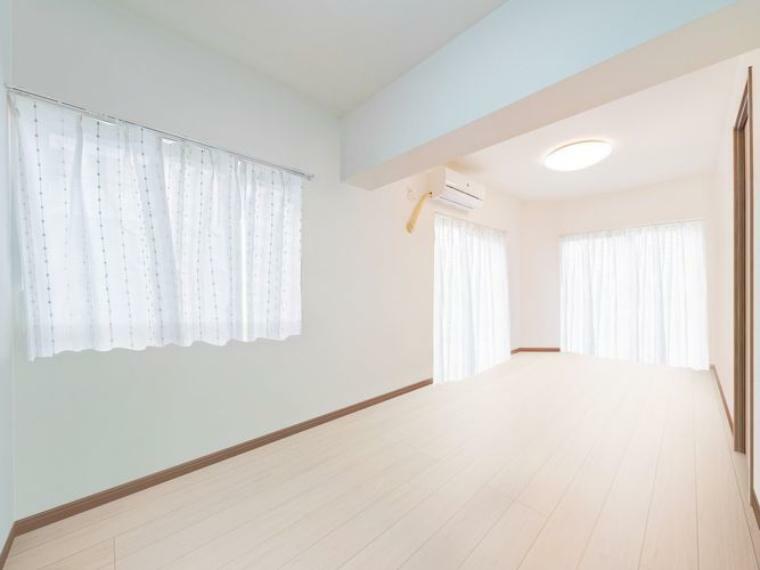 洋室 洋室　※画像はCGにより家具等の削除、床・壁紙等を加工した空室イメージです。