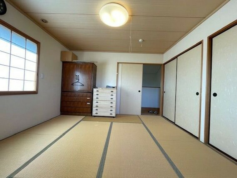 日本で生まれた世界に誇る文化の一つ、和み室がある幸せを満喫して頂けます。お子様の遊び室から客間としてまで、多様なシーンに対応できます。