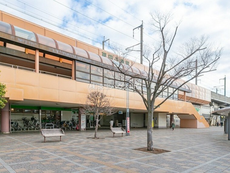 JR埼京線「戸田公園」駅徒歩22分（1,500m）