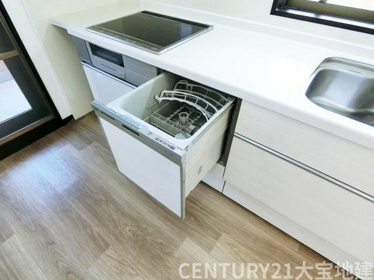 キッチン ■食器洗乾燥機付き！ ■面倒な食器洗いは機械に任せて、隙間時間にホッとティータイム！