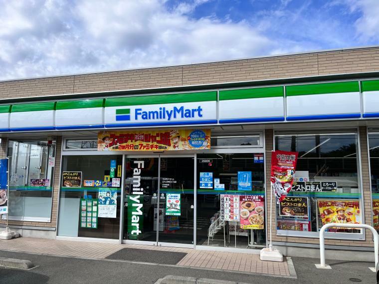 コンビニ ■ ファミリーマート上砂町5丁目店