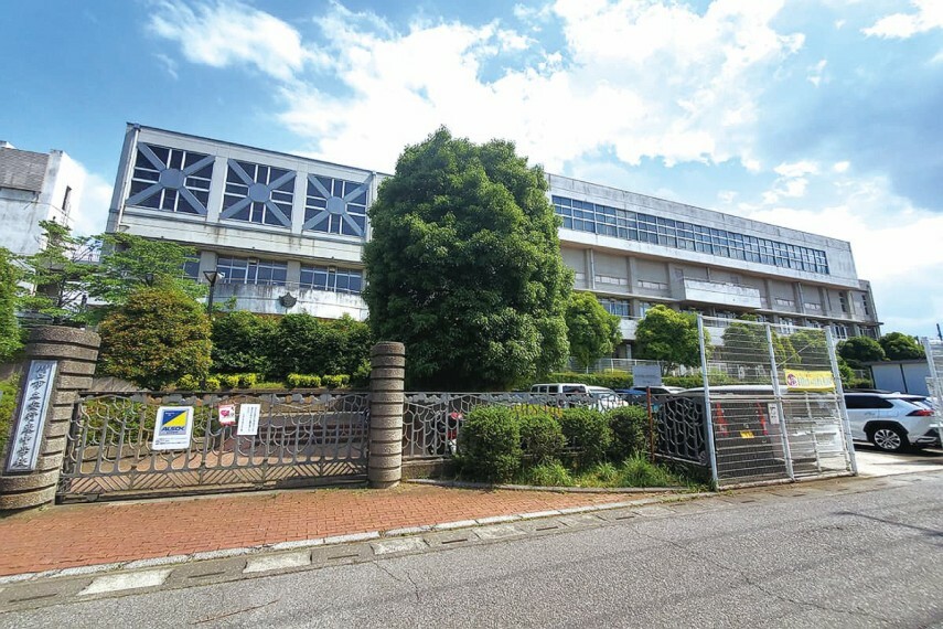 中学校 川口市立安行東中学校  徒歩12分