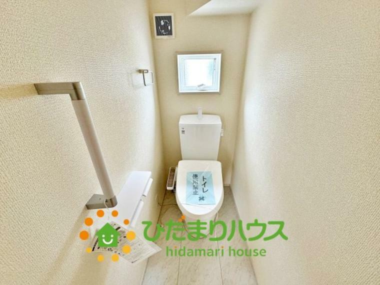 トイレ トイレは1F、2F共に完備！取り合いになることがありませんね（^^）/