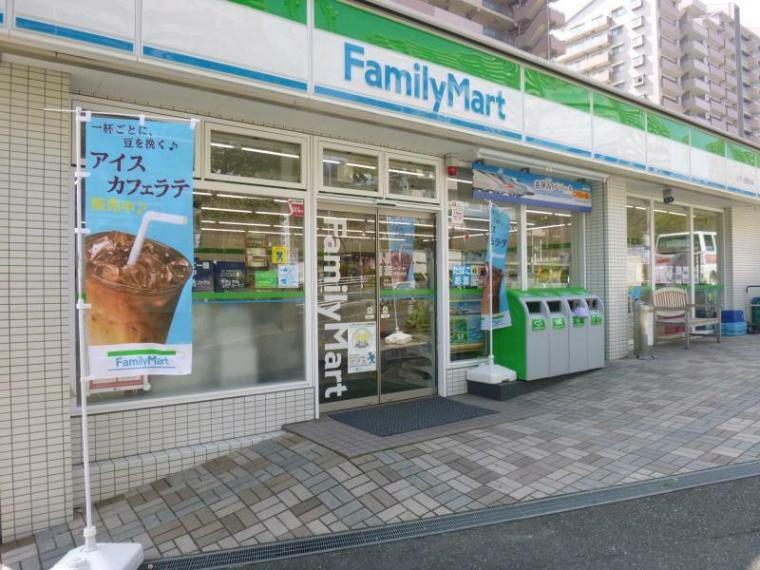 コンビニ 【コンビニエンスストア】ファミリーマート シティ能見台店まで1113m