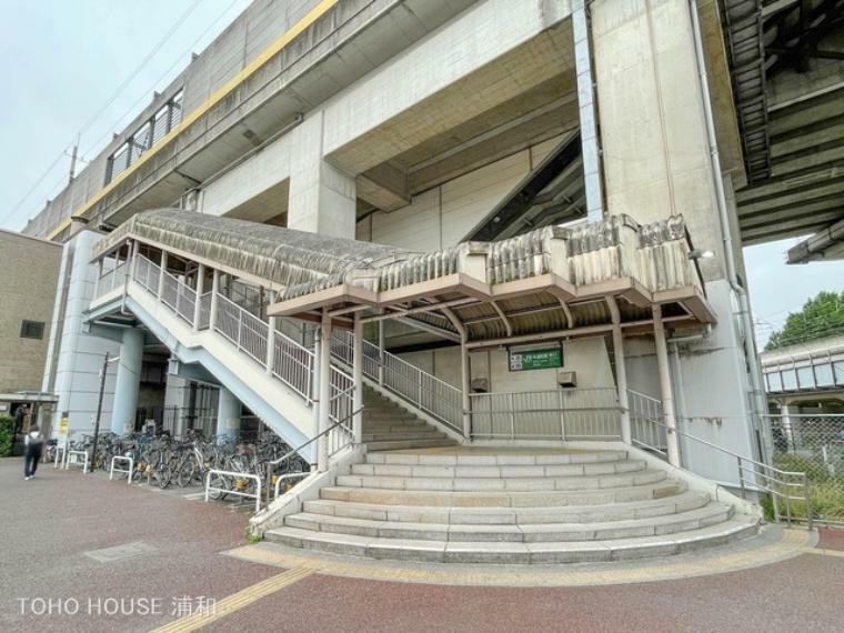 埼京線「中浦和」駅（埼京線、普通電車で池袋まで約28分、新宿は約35分、渋谷約40分と都心へのアクセス良好。JR武蔵野線沿線からバスを利用し、中浦和駅より都心に向かう人も多くいます。）