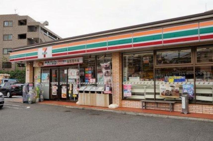 コンビニ セブンイレブン川崎犬蔵2丁目店