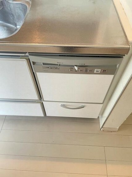 キッチン 食洗器付きのシステムキッチンです！