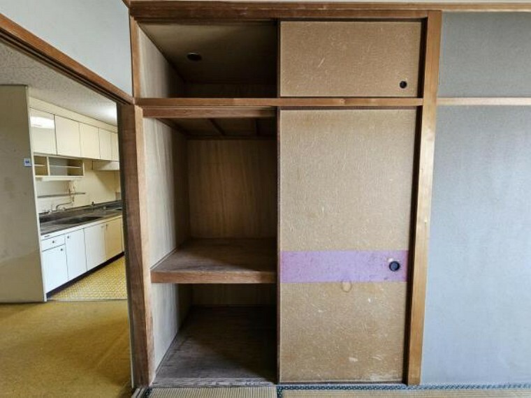 和室6帖:収納充実ですっきりと整頓されたお部屋作りが可能です！