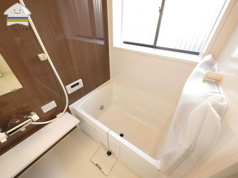 浴室 【浴室】お風呂は1坪のユニットバスです。