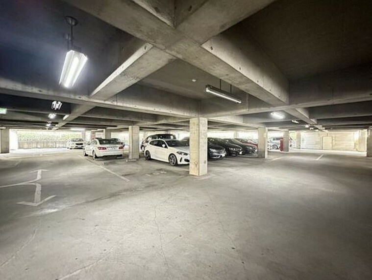 敷地内駐車場 駐車場完備。
