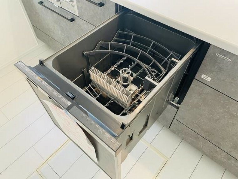 便利設備の食器洗浄乾燥機を完備です！