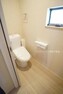 トイレ B棟:温水洗浄便座付きトイレ！（2024年03月撮影）