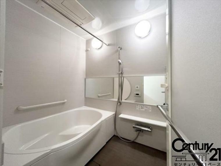 浴室 ■現地撮影写真■ゆったりサイズの浴室で1日の疲れをリセット！