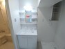 洗面化粧台 収納スペース豊富で使いやすい洗面台です！室内洗濯パンもあります！