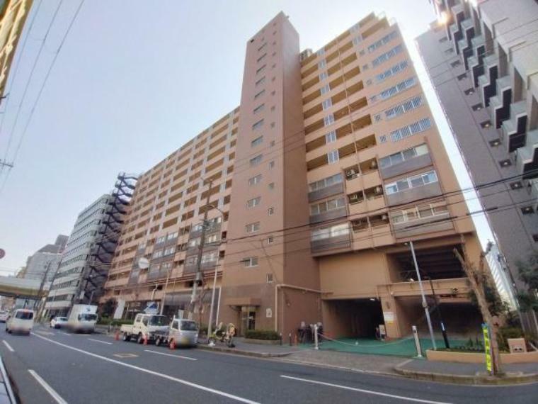 大阪メトロ御堂筋線「東三国」駅徒歩4分に立地のマンションです！