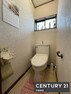 トイレ 【　2階トイレ　/　toilet　】 ウォッシュレット付きトイレ