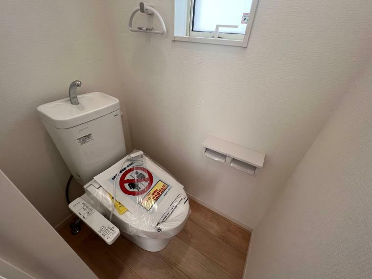 トイレ 温水洗浄便座つき/お手洗い室