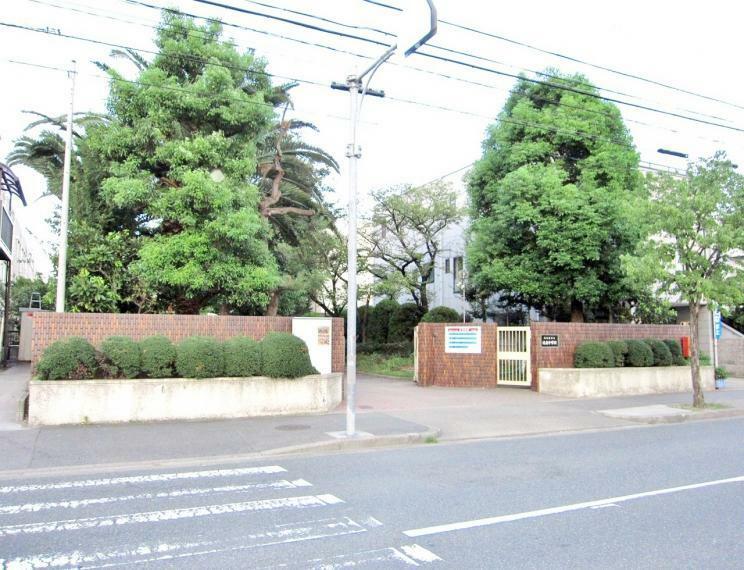 中学校 名古屋市立港南中学校