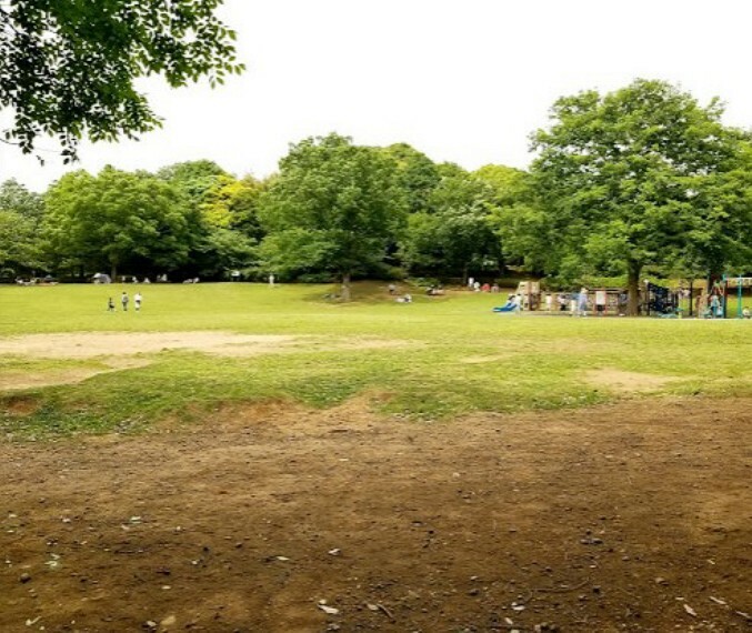 公園 王禅寺ふるさと公園まで約290m