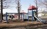 公園 【藤塚みどり公園】　楽しめる遊具があり　広いスペースで小さいお子さまから大きなお子さままで充分に遊べます。