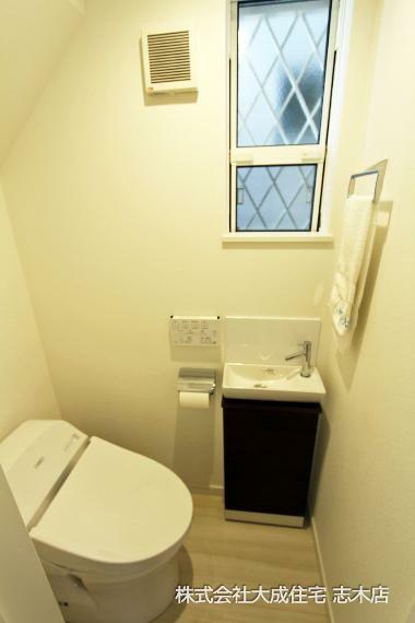 便利な手洗い場付きのトイレ　現地写真2024.2.17撮影