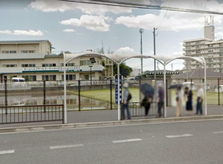 三井秦団地停（京阪バス） 京阪本線『寝屋川市』駅まで約10分です。