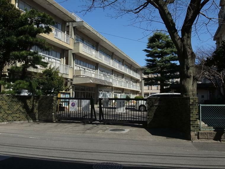 小学校 （千葉市立作新小学校）徒歩9分