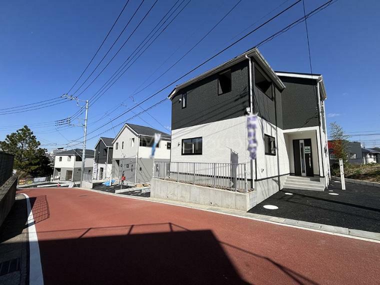 現況外観写真 通勤通学に便利な駅が徒歩圏内！