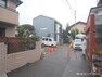 現況写真 前面道路含む現地