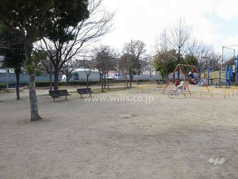 公園 新高中央公園の外観